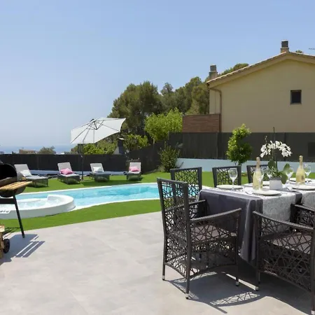 Chillout House With Heated Pool 29 C Sea & Mountain View Santa Susanna