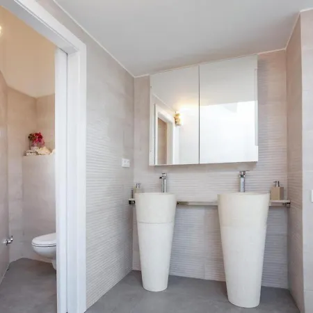 Villa Chillout House With Heated Pool 29 C Sea & Mountain View *